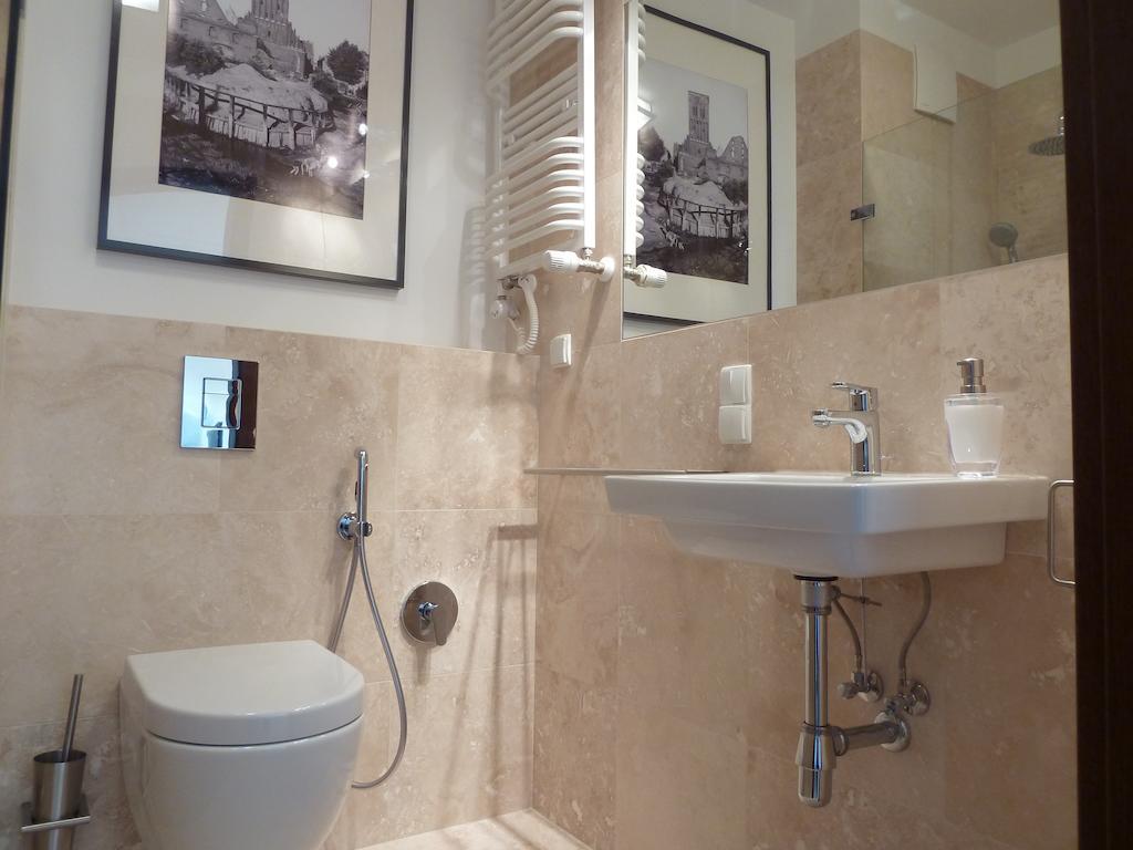 Tartaczna Deluxe Apartments Gdańsk Rum bild